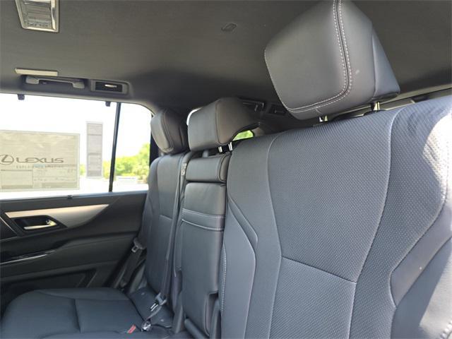 new 2025 Lexus LX 600 car, priced at $117,879