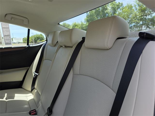 new 2025 Lexus ES 300h car, priced at $51,194