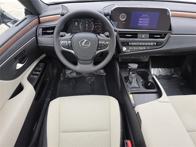 new 2025 Lexus ES 350 car, priced at $48,264