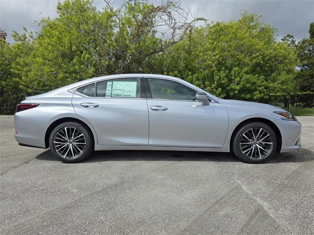 new 2025 Lexus ES 350 car, priced at $48,264