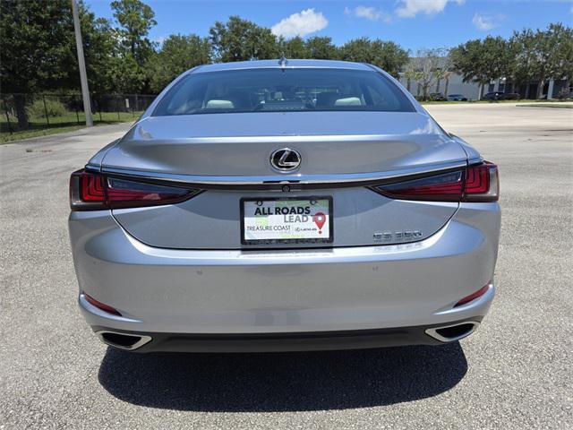 new 2025 Lexus ES 350 car, priced at $48,264