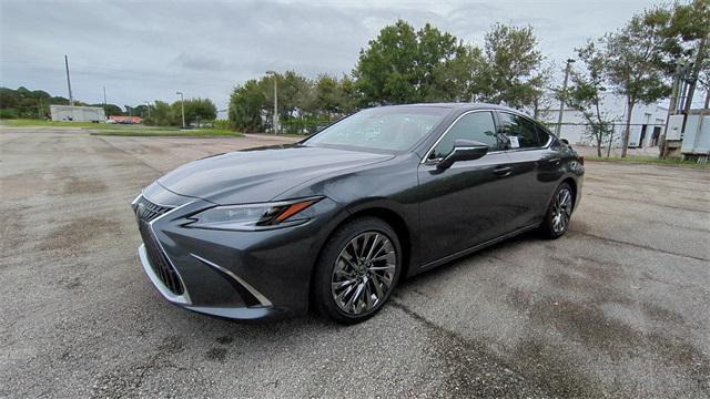 new 2025 Lexus ES 350 car, priced at $56,029