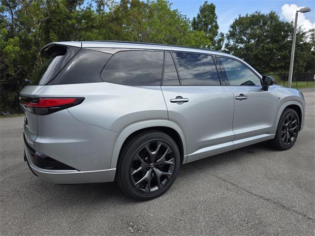 new 2025 Lexus TX 500h car, priced at $74,570