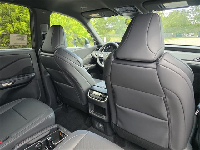new 2025 Lexus TX 500h car, priced at $74,570