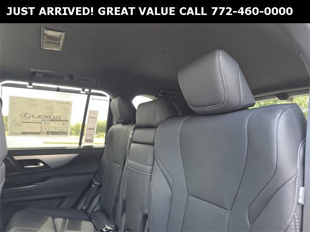 new 2025 Lexus LX 600 car, priced at $118,678