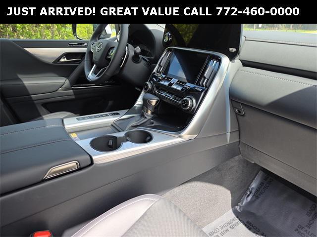 new 2025 Lexus LX 600 car, priced at $118,678