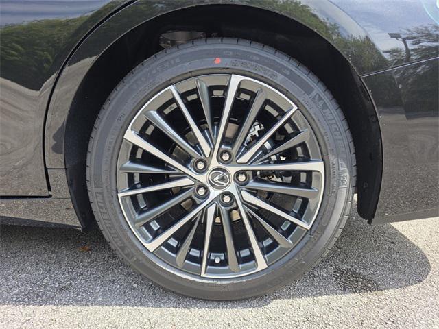 new 2025 Lexus ES 350 car, priced at $48,775