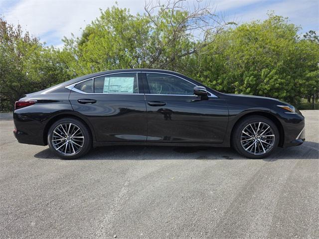 new 2025 Lexus ES 350 car, priced at $48,775