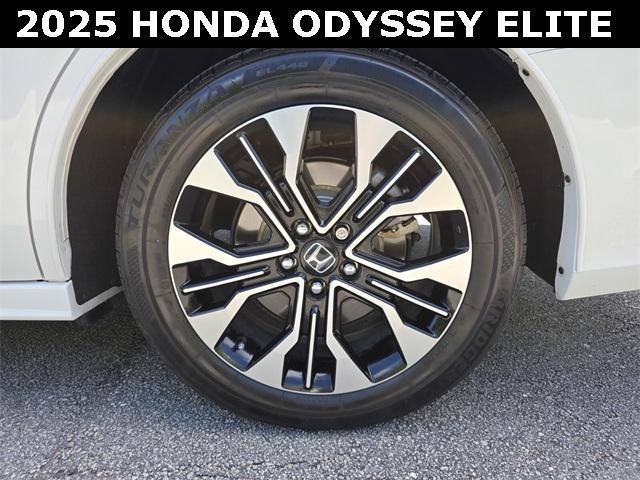 used 2025 Honda Odyssey car, priced at $46,989