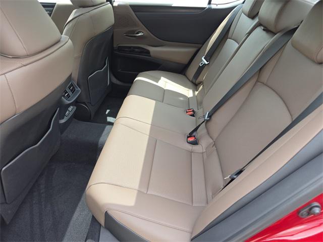 new 2025 Lexus ES 350 car, priced at $49,504