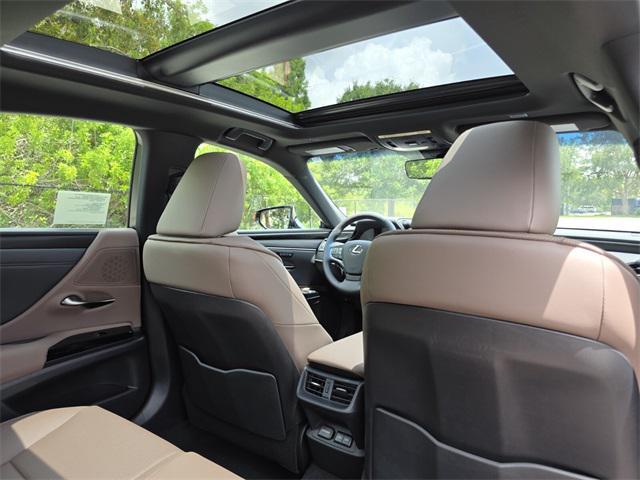 new 2025 Lexus ES 350 car, priced at $49,504