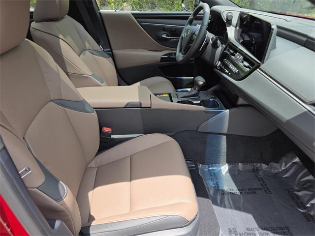 new 2025 Lexus ES 350 car, priced at $49,504