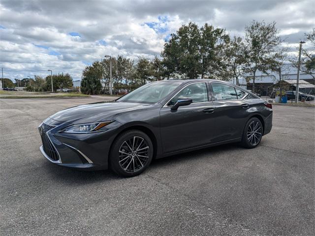 new 2025 Lexus ES 350 car, priced at $49,884