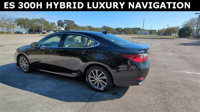 used 2018 Lexus ES 300h car, priced at $27,477