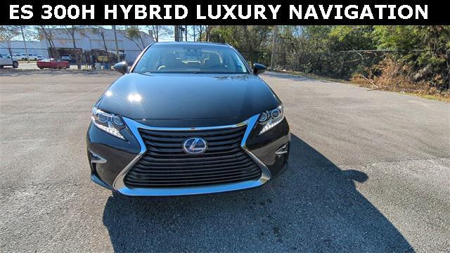 used 2018 Lexus ES 300h car, priced at $27,477