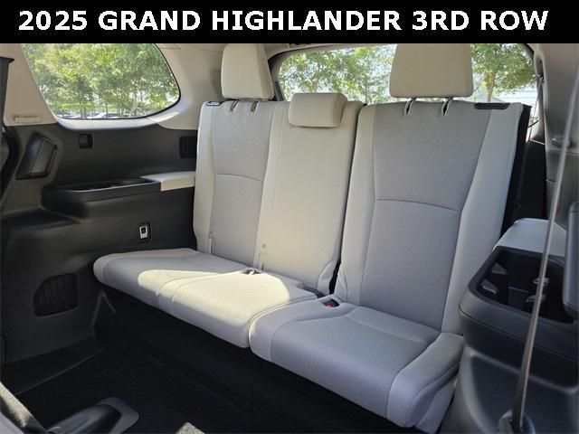 used 2025 Toyota Grand Highlander car, priced at $50,426