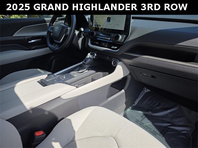 used 2025 Toyota Grand Highlander car, priced at $50,426