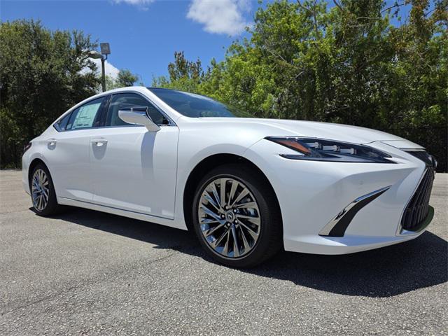 new 2025 Lexus ES 350 car, priced at $56,049
