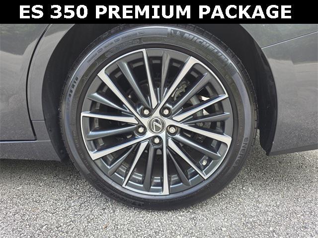 used 2025 Lexus ES 350 car, priced at $43,687