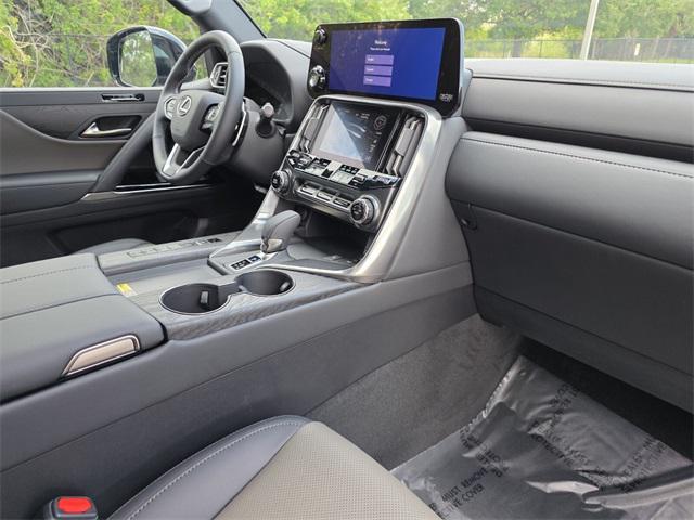 new 2025 Lexus LX 700h car, priced at $118,284