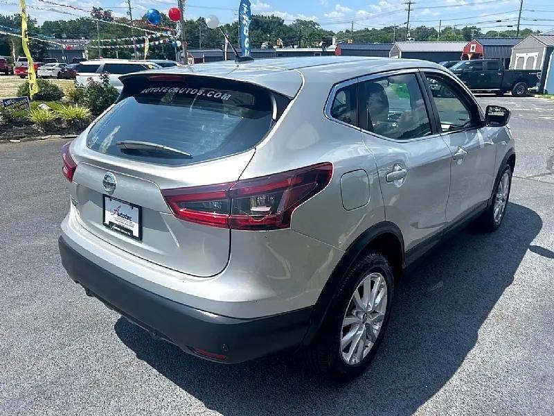 used 2021 Nissan Rogue Sport car, priced at $14,995