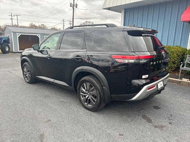 used 2022 Nissan Pathfinder car, priced at $23,995