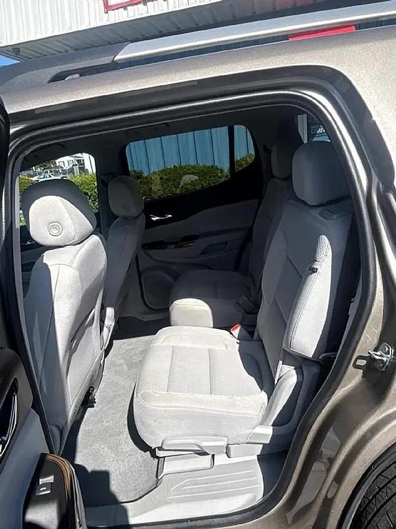 used 2023 GMC Acadia car, priced at $32,995