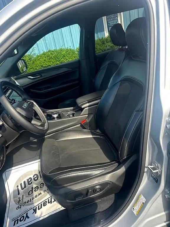 used 2024 Jeep Grand Cherokee L car, priced at $29,995