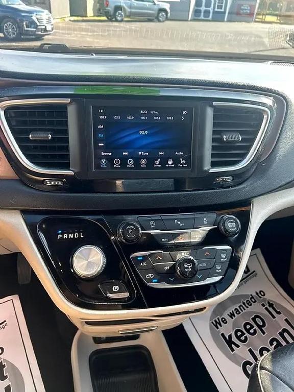 used 2019 Chrysler Pacifica car, priced at $18,995