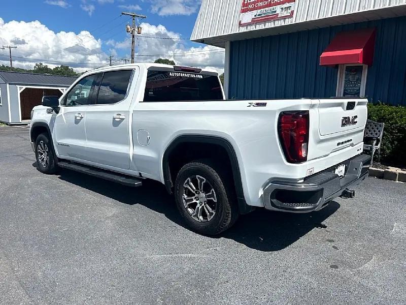 used 2022 GMC Sierra 1500 car, priced at $35,995