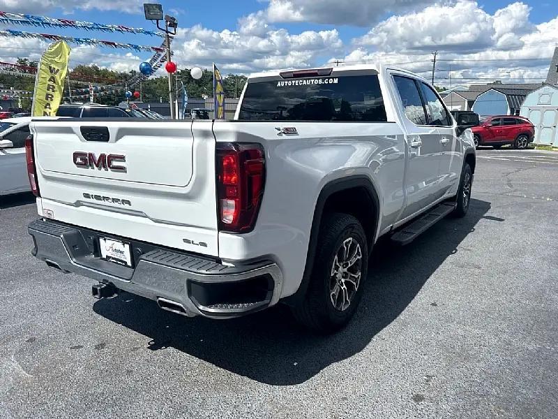 used 2022 GMC Sierra 1500 car, priced at $35,995
