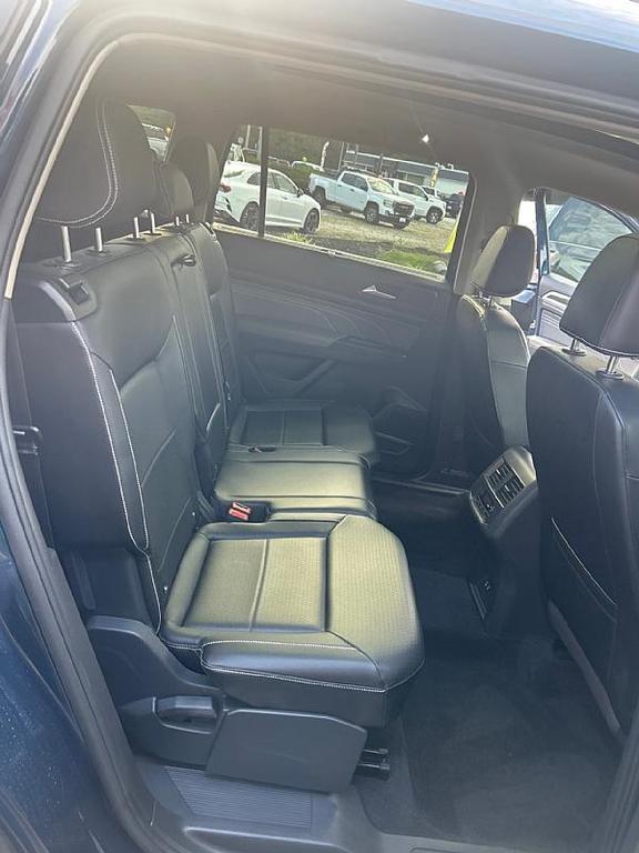 used 2022 Volkswagen Atlas car, priced at $29,995