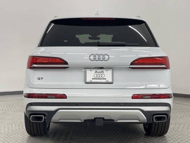 new 2025 Audi Q7 car, priced at $71,891