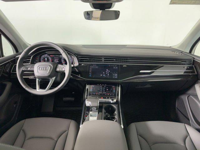 new 2025 Audi Q7 car, priced at $71,891