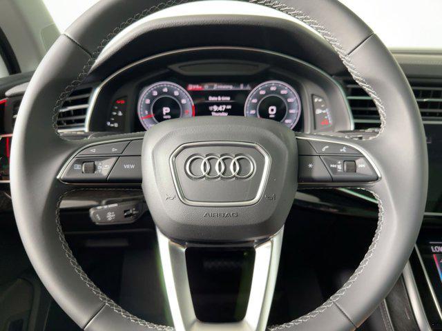 new 2025 Audi Q7 car, priced at $71,891