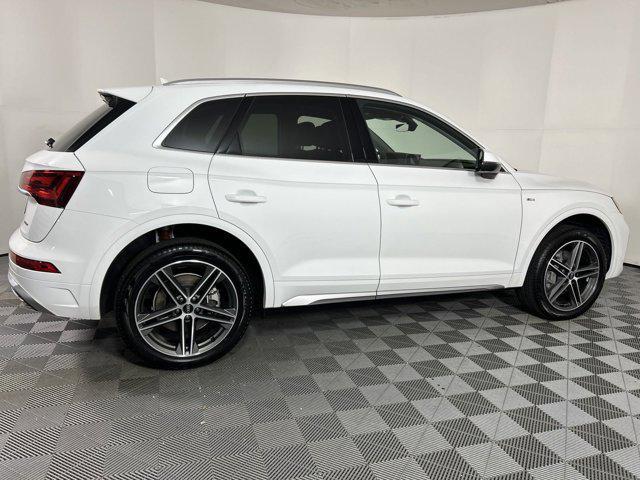 new 2025 Audi Q5 car, priced at $63,981