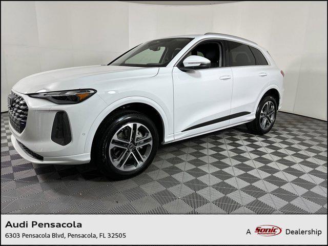 new 2025 Audi Q5 car, priced at $54,672