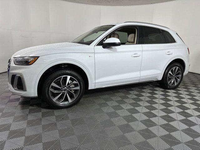 new 2024 Audi Q5 car, priced at $50,591