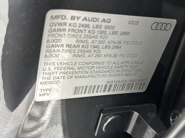 new 2025 Audi Q5 car, priced at $61,300