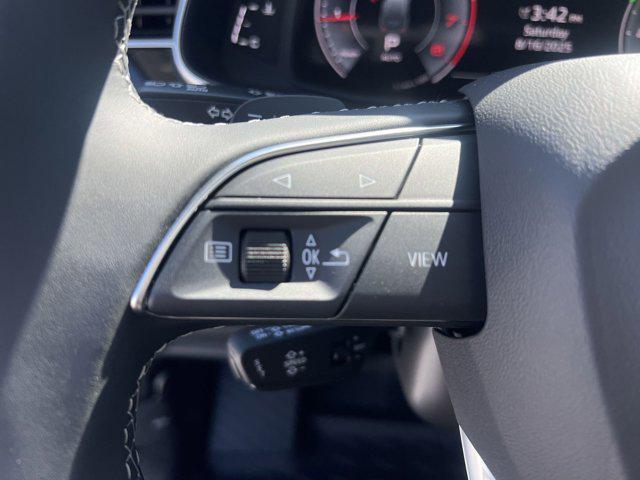 new 2025 Audi Q7 car, priced at $71,891