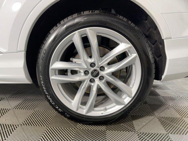 new 2025 Audi Q7 car, priced at $71,891