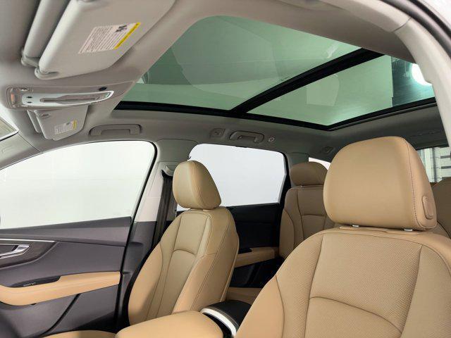 new 2025 Audi Q7 car, priced at $71,891