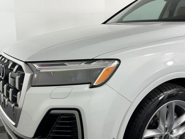 new 2025 Audi Q7 car, priced at $71,891