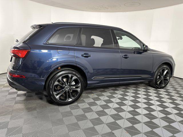 new 2025 Audi Q7 car, priced at $75,491