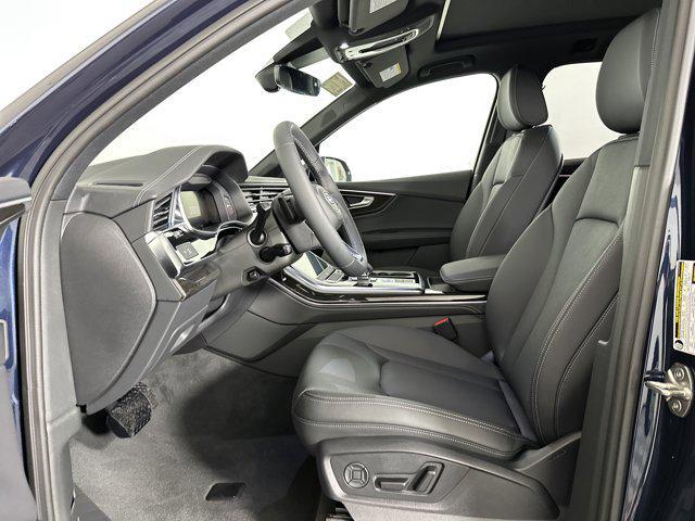 new 2025 Audi Q7 car, priced at $75,491