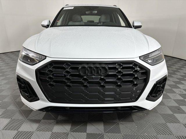 new 2025 Audi Q5 car, priced at $57,281