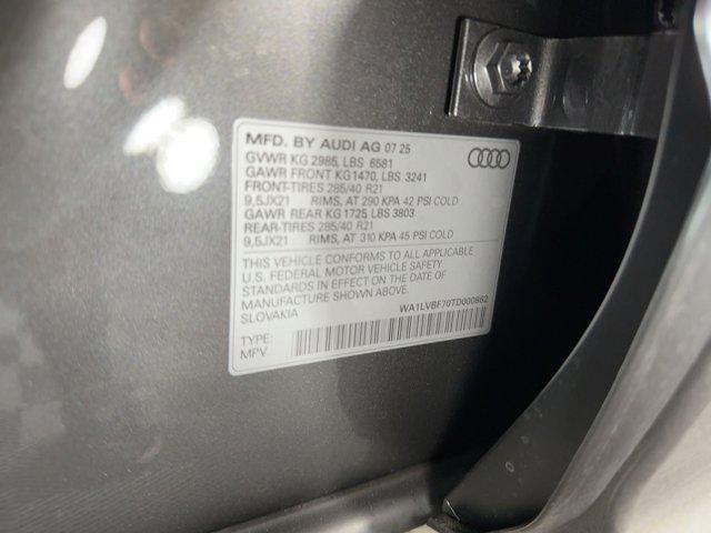 new 2026 Audi Q7 car, priced at $75,941