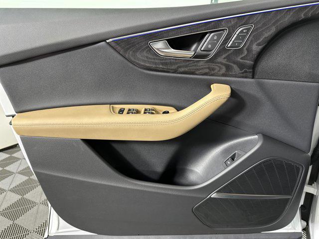 new 2025 Audi Q8 car, priced at $84,581