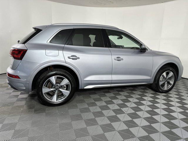 new 2025 Audi Q5 car, priced at $52,591