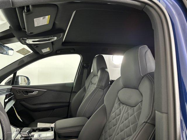 new 2025 Audi SQ7 car, priced at $106,291